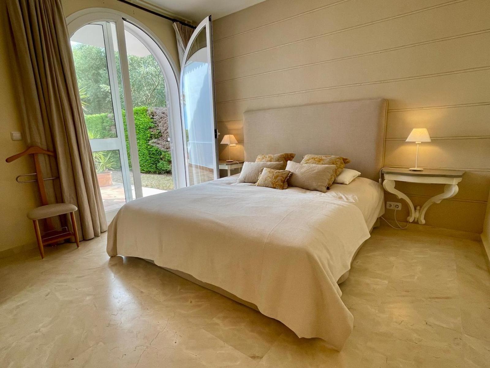 Villa Rosa 베날룹카싸스비에야스 외부 사진